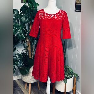 Chris McLaughlin Red stretch  lace Dress Size 4 
Excellent condition